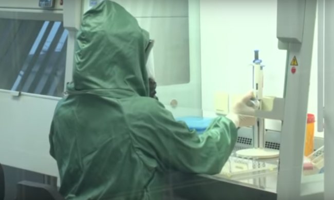 Коронавирус добрался до политиков. Фото: скриншот YouTube