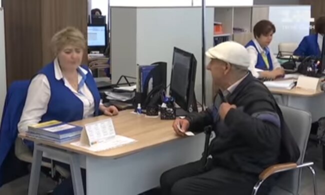 Такого більше немає ніде: українців попередили про перерахунок пенсій