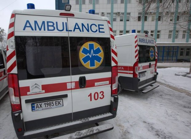 машина скорой помощи, фото: znaj.ua