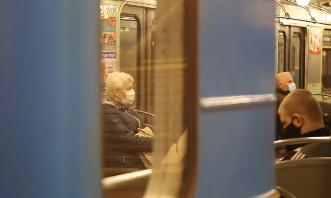 Карантин с новой силой: метро начинают готовить к закрытию