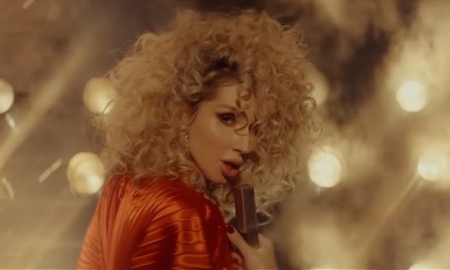 Светлана Лобода, кадр из клипа "Instadrama"