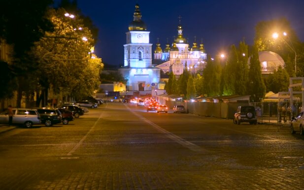 В Киеве занялись озеленением. Фото: youtube