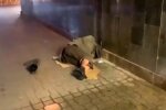 Бездомные захватили Майдан Независимости, киевляне умоляют навести порядок: на помощь пришли депутаты