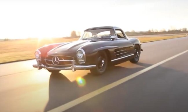 Mercedes-Benz 300 SL. Фото: скрин youtube