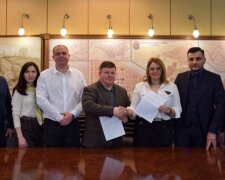 Поділ єднає сили: як новий альянс влади та волонтерів змінить життя району та допоможе фронту