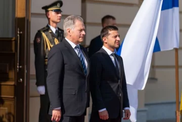 Президент Украины Владимир Зеленский с президентом Финляндии Саули Ниинисте. Фото: NewsOne