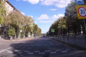 Дорожные знаки. Фото: скриншот YouTube-видео