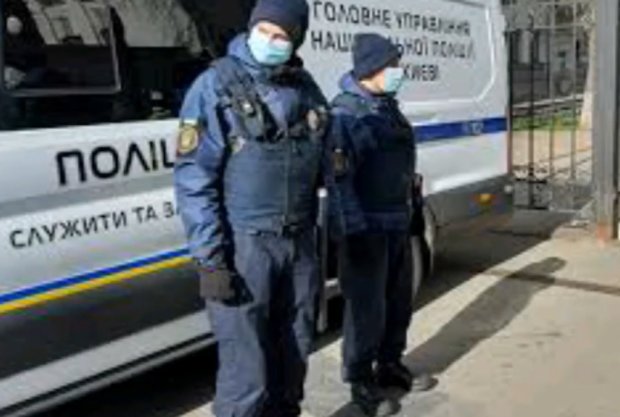 В Киеве принудительный карантин. Фото: скриншот YouTube
