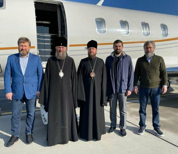 Делегація УПЦ вилетіла до Ізраїлю для доставки Благодатного вогню до України