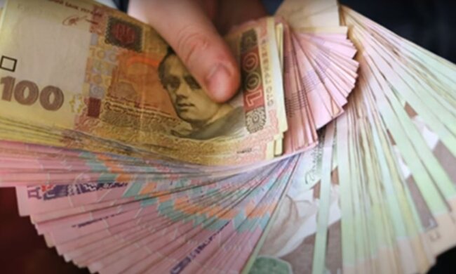 Українцям пропонують по 100 тисяч: за що готова заплатити держава