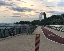 «Мост Кличко» треснул не просто так: ученые говорят о вероятном оползне