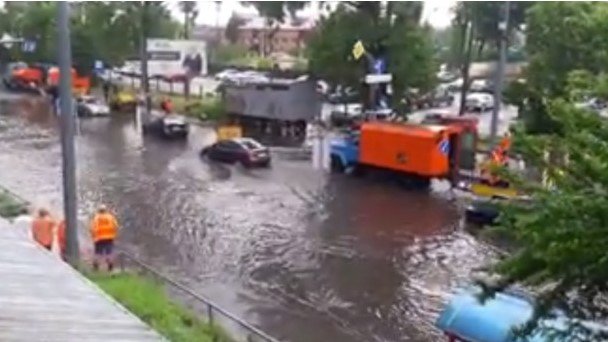 Потоп в столице: зачем лететь в Венецию, если можно сэкономить и поехать в Киев