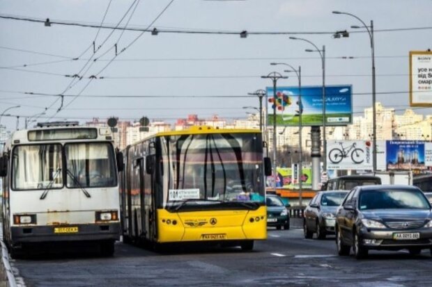 Можно проехать свою остановку: киевлян изменили об изменениях работы транспорта