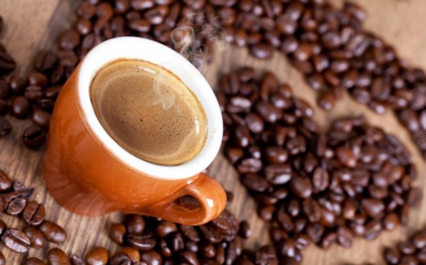 Поджелудочная может не выдержать: эксперты рассказали, с чем нельзя "мешать" кофе