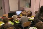 Урок у школі. Фото: скріншот YouTube-відео