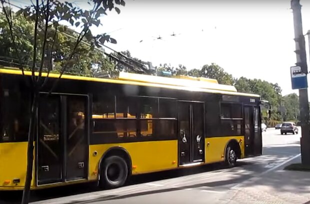 Тролейбус. Фото: скріншот YouTube-відео