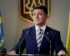 Зеленский вслед за Порошенко обратился с видеообращением к украинцам