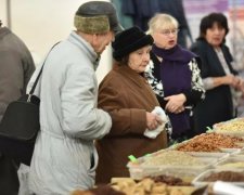 Новый премьер пообещал повышение пенсий. Фото: Znaj.ua