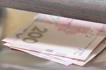 Кто получит надбавки к пенсиям. Фото: YouTube, скрин