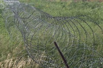 Силовики викрили схему майже на 14 мільйонів гривень під час закупівлі колючого дроту для потреб оборони Донбасу — чиновник під підозрою
