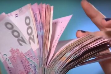 Новый закон о кредитах в Украине. Фото: YouTube, скрин