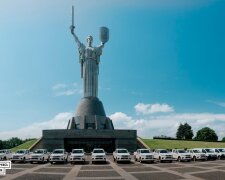 Повернись живим передав повнопривідні авто Силам оборони