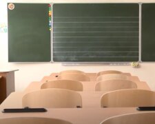 Порожній клас у школі. Фото: скріншот YouTube-відео