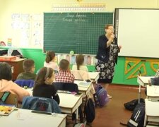Урок у школі. Фото: скріншот YouTube-відео