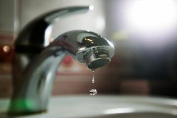 Киев остался без воды, не ждите до вечера: кому не повезло