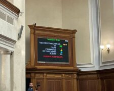 Рада не скасувала податок на посилки до 150 євро
