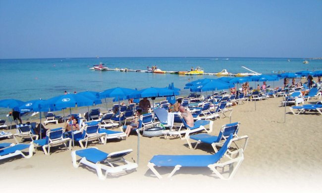 В сети высмеяли российских туристов: украинка не стала молчать и поставила их на место