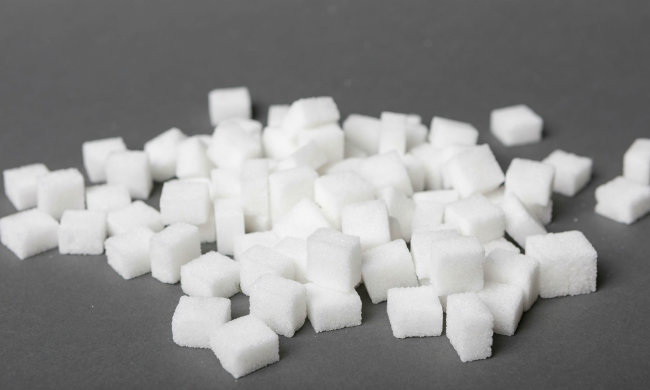 Найдена новая опасность от сахара: что смогли выяснить специалисты