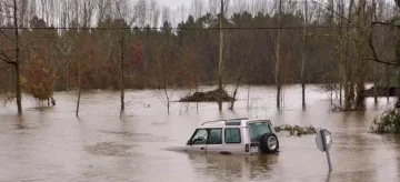 В Испании из-за непогоды гибнут люди, фото - Комсомольская правда