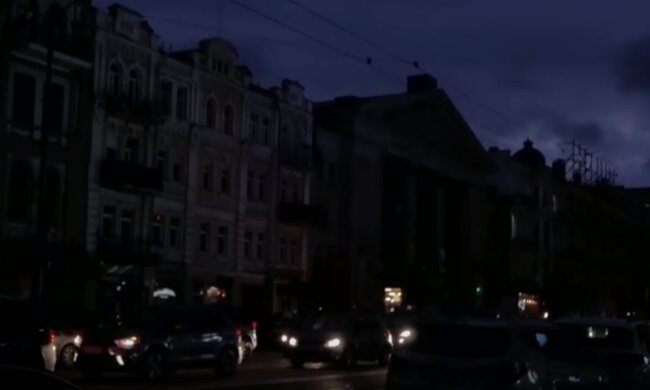 Вимкнення світла. Фото: скріншот YouTube-відео