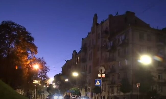 Вимкнення світла. Фото: скріншот YouTube-відео