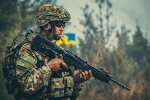 Військовослужбовці ЗСУ на навчаннях
