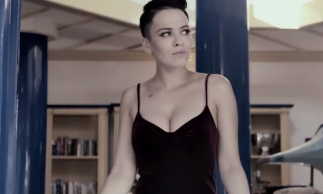 Даша Астафьева. Фото: скриншот YouTube