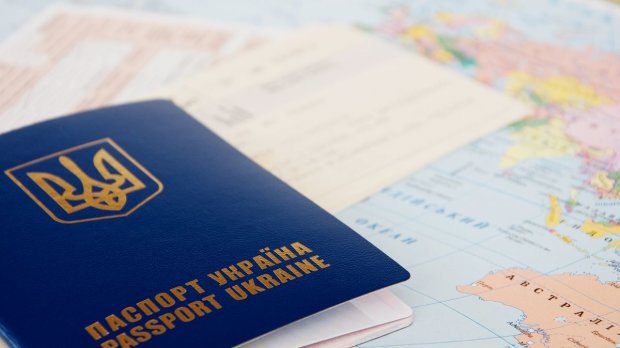 Украинцы смогут ездить без виз в еще одну страну