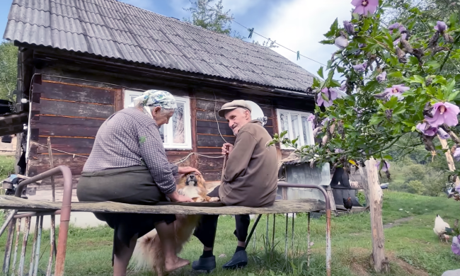 Пенсіонерам з інвалідністю можуть скасувати виплати. Фото: YouTube