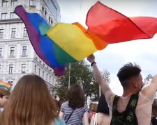 ЛГБТ-парад, скриншот YouTube