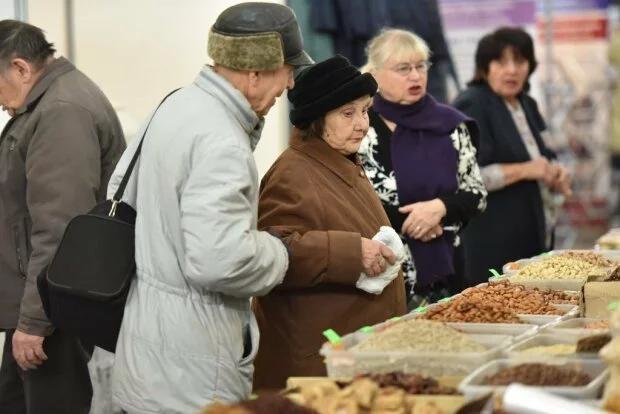 Новый премьер пообещал повышение пенсий. Фото: Znaj.ua