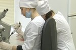 Украинские ученые медики. Фото: скриншот YouTube