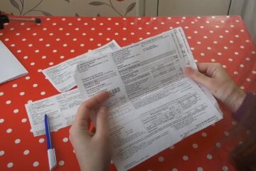 Платежки. Фото: скриншот Youtube