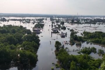 Затоплення після знищення ворогом Каховської ГЕС. Фото: скріншот Telegram-відео
