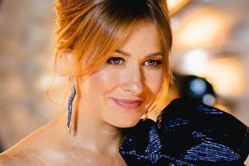 Елена Кравец предстала в откровенном образе