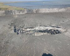 Міст біля пункту пропуску Джанкой на адмінкордоні з Кримом після удару