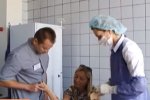 Медики. Фото: скриншот YouTube.