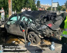 Кадр з камери відеоспостереження моменту ДТП у Києві на Солом'янці