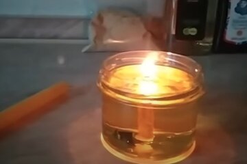 Свічка. Фото: YouTube, скрін