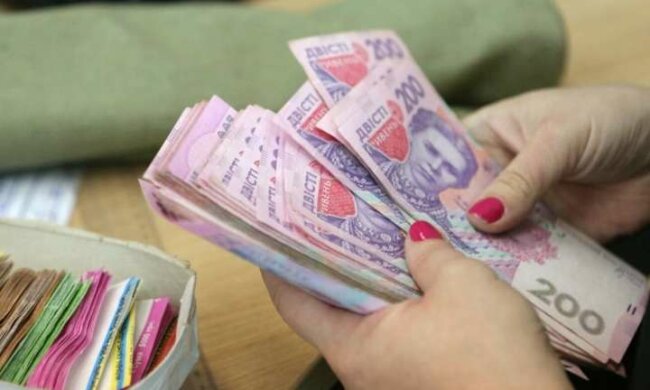 Власть придумала, как отобрать у украинцев пенсии